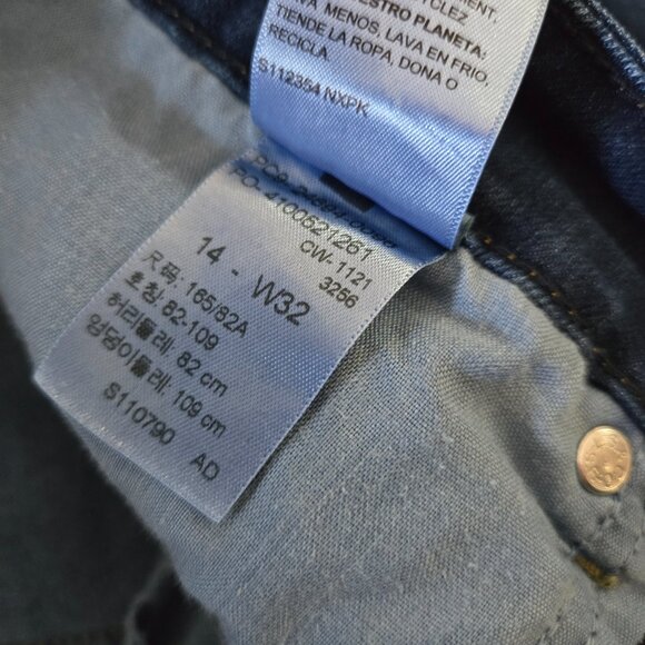 Levi Strauss Signature mid-rise Capri Size 14 - Picture 5 of 6